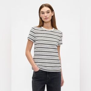 (PINK) GAP Favorite Stripe Crewneck T-Shirt